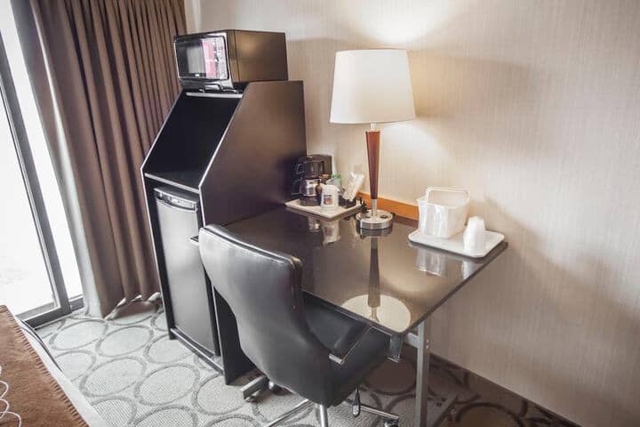 Room 15 of 27