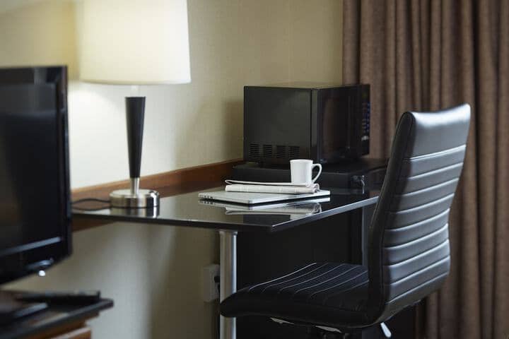 Room 5 of 27