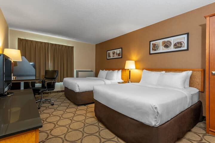 Room 12 of 27