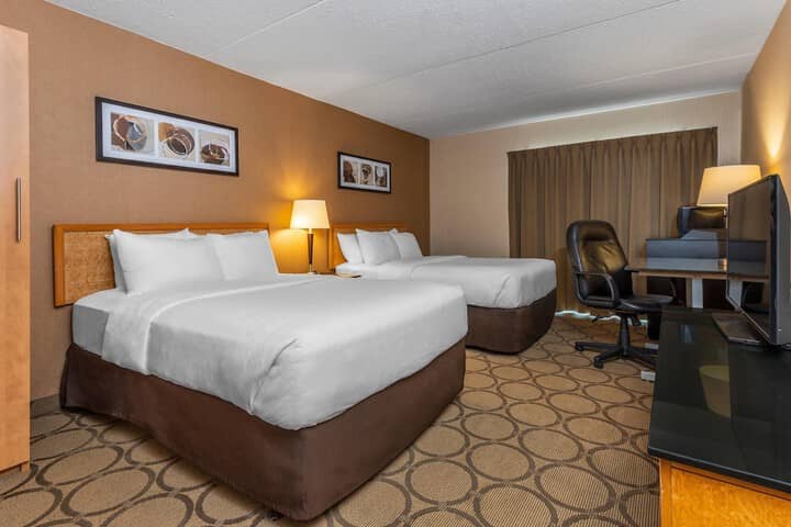 Room 11 of 27